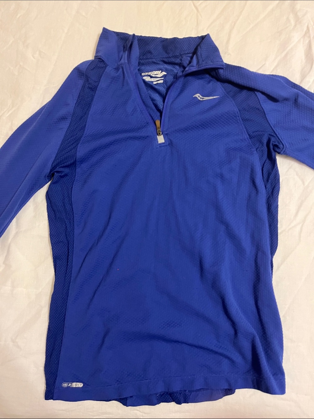 Saucony Women's Deep Blue Long-Sleeve with Quarter Zip